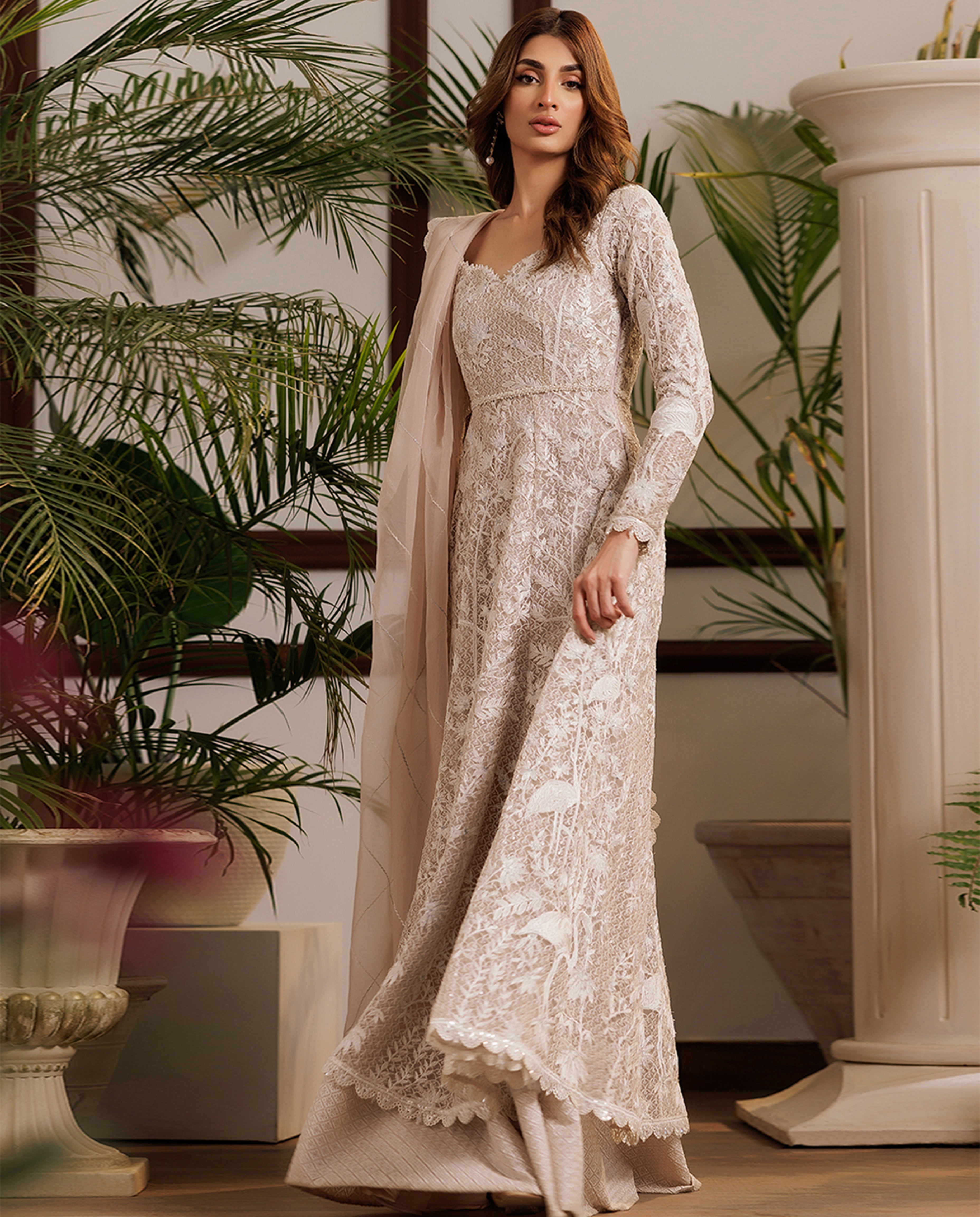 Threads and Motifs | Formal Dresses 25