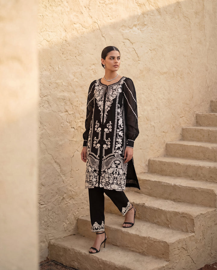 Ebony Bloom Embroidered Kurta with Embroidered Pant and Dupatta