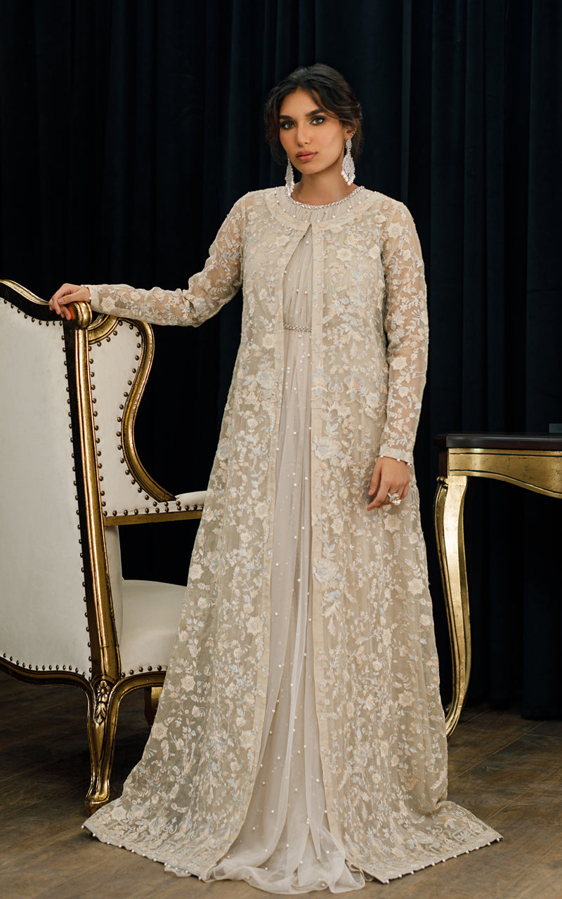 Threads and Motifs | Formal Dresses 24 | 7926 M / Beige / Organza Threads and Motifs | Formal Dresses 24 | 7926 M / Beige / Organza