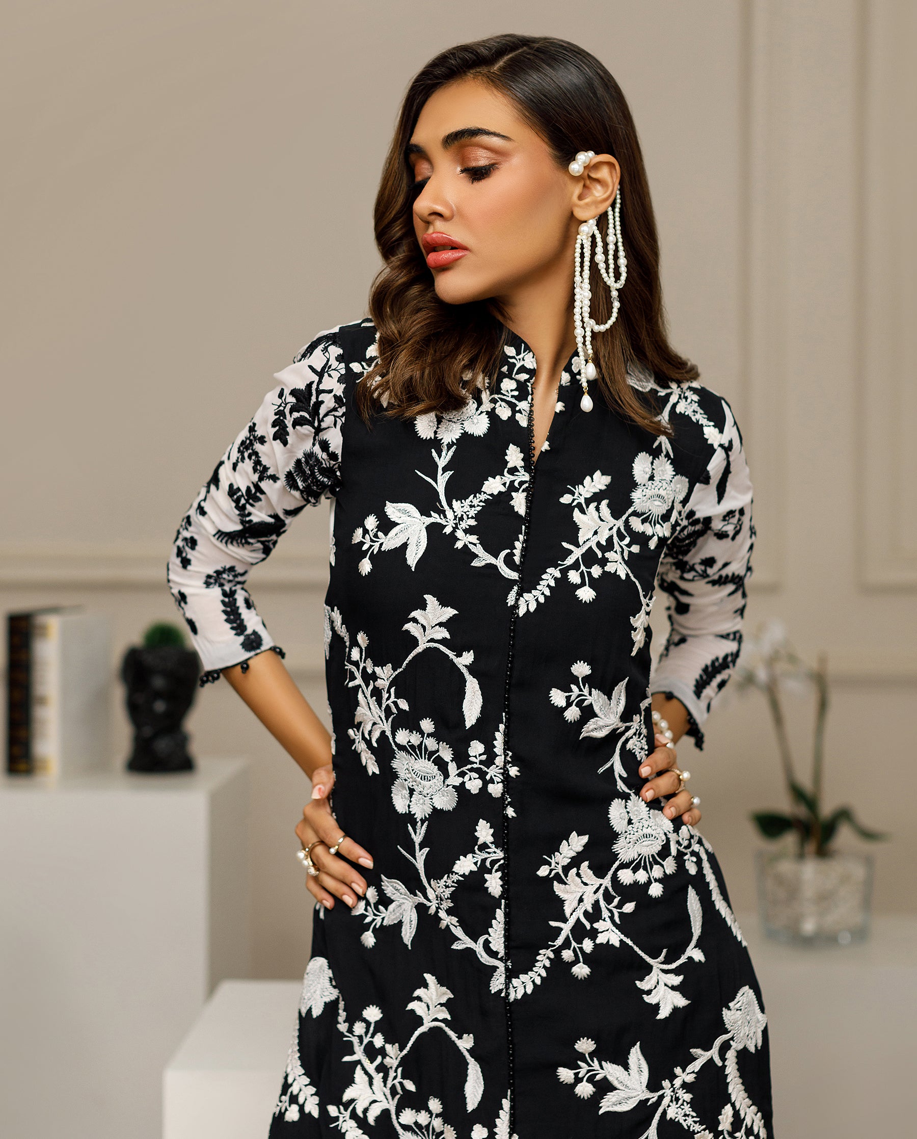 Unstitched Black & White Floral Elegance