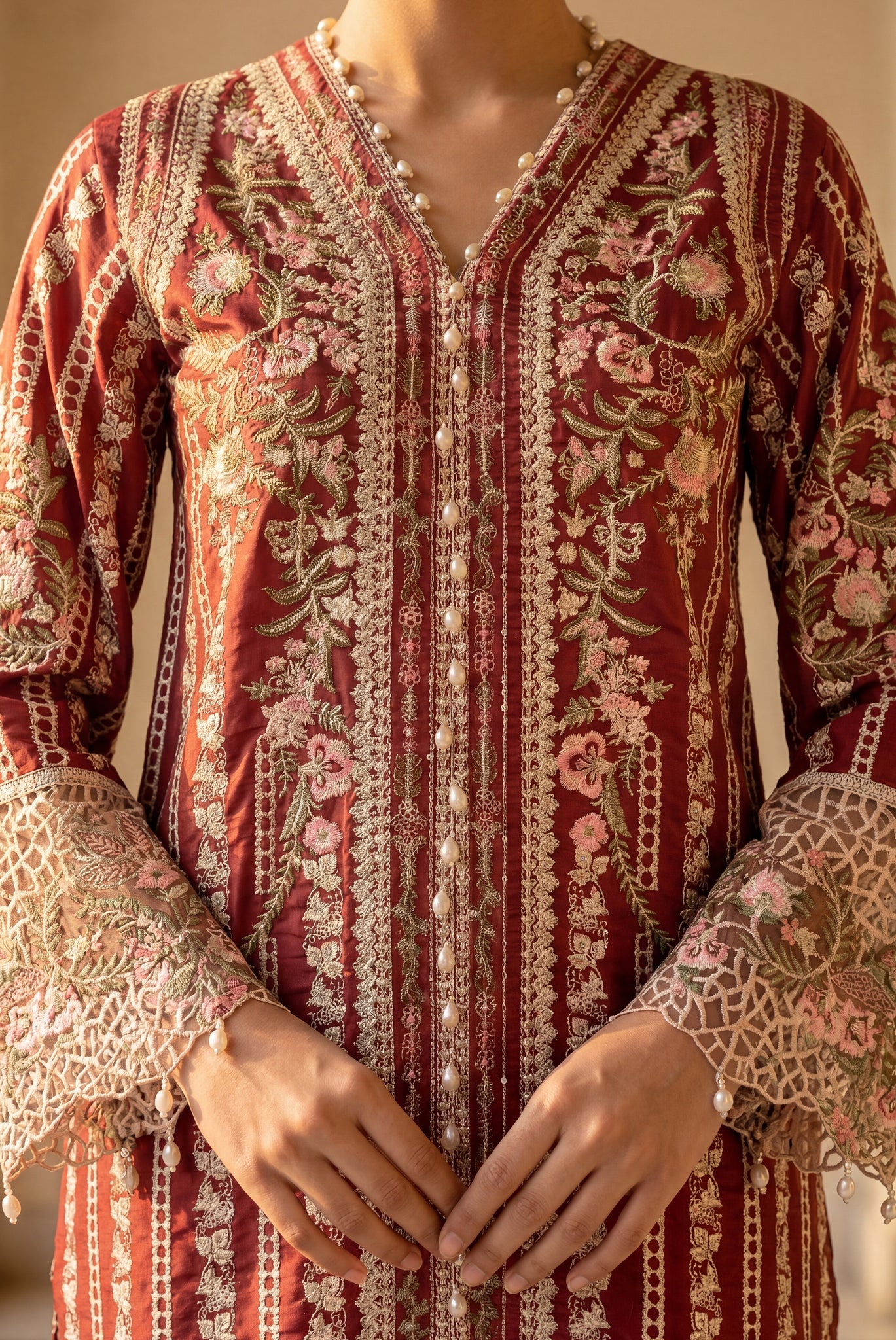 READY TO WEAR 3PC SUIT – Threads & Motifs