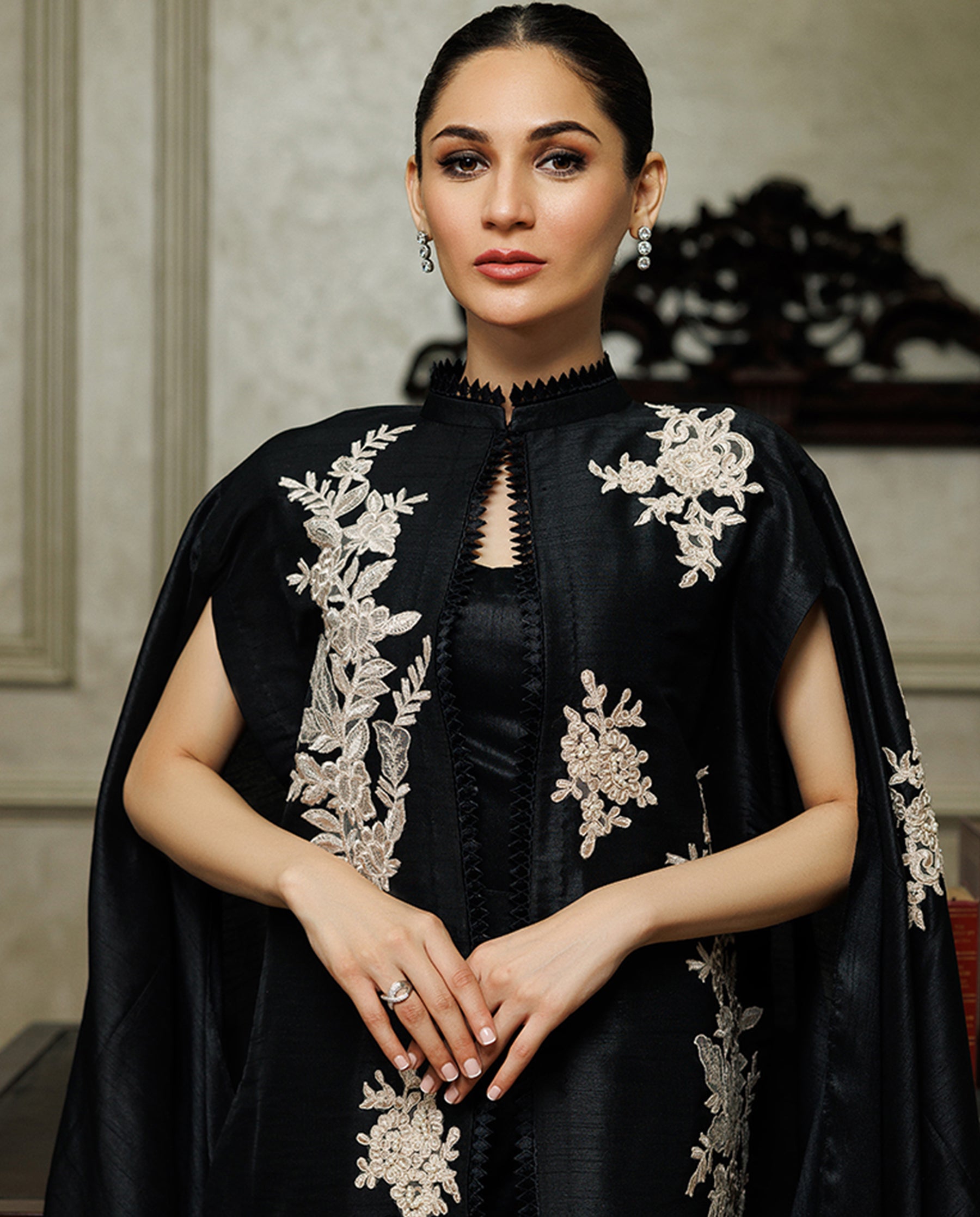 Embroidered Cape With Trouser