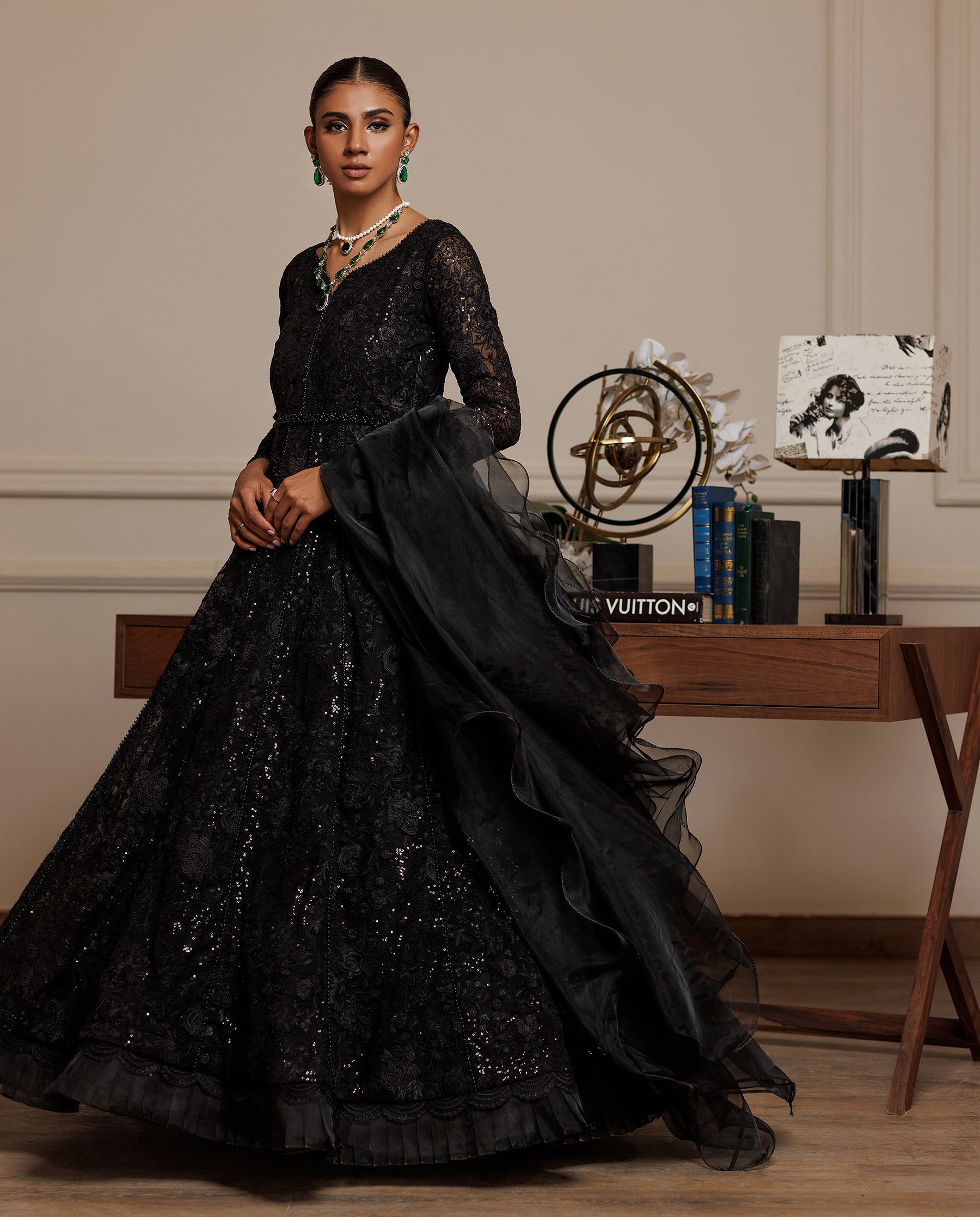 Unstitched Raven Dazzle