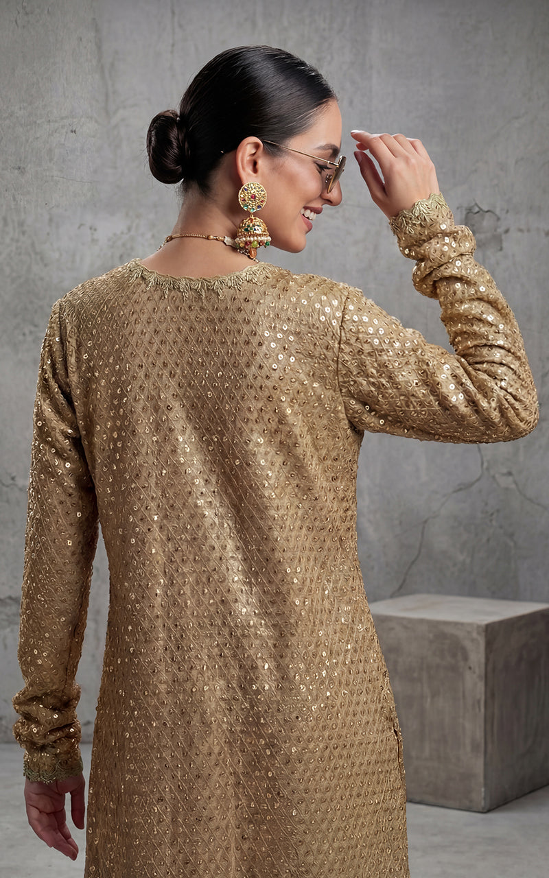 Unstitched Golden Opulence