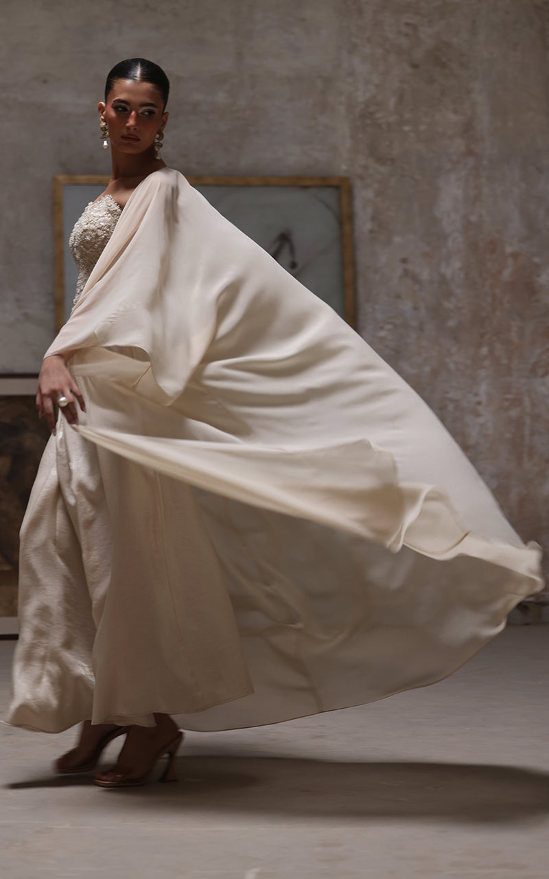 Net Embroidered Blouse With Chiffon Cape And Skirt