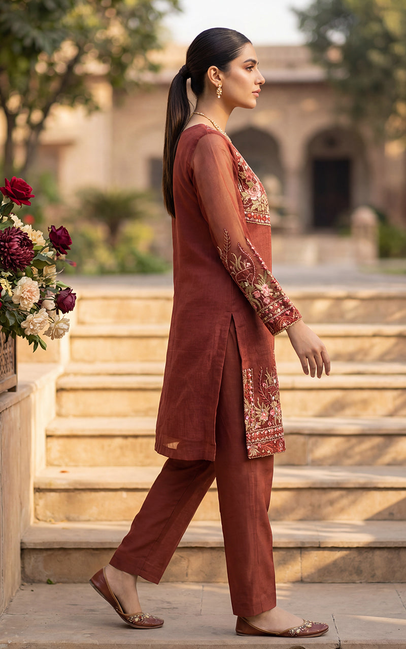Ready to wear tunic