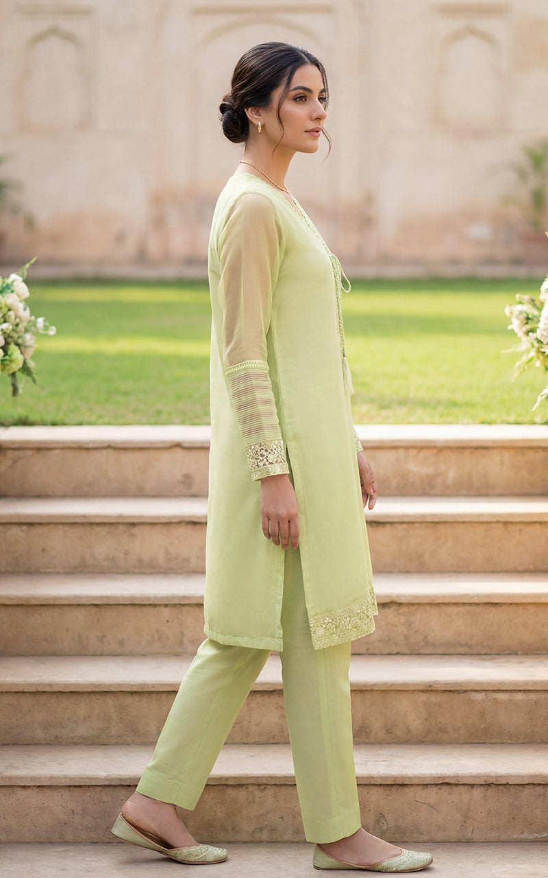 Ready to wear tunic