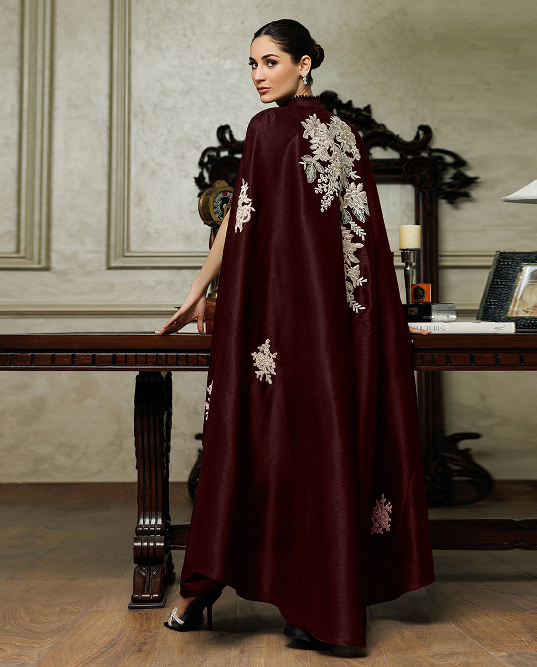 Embroidered Cape With Trouser