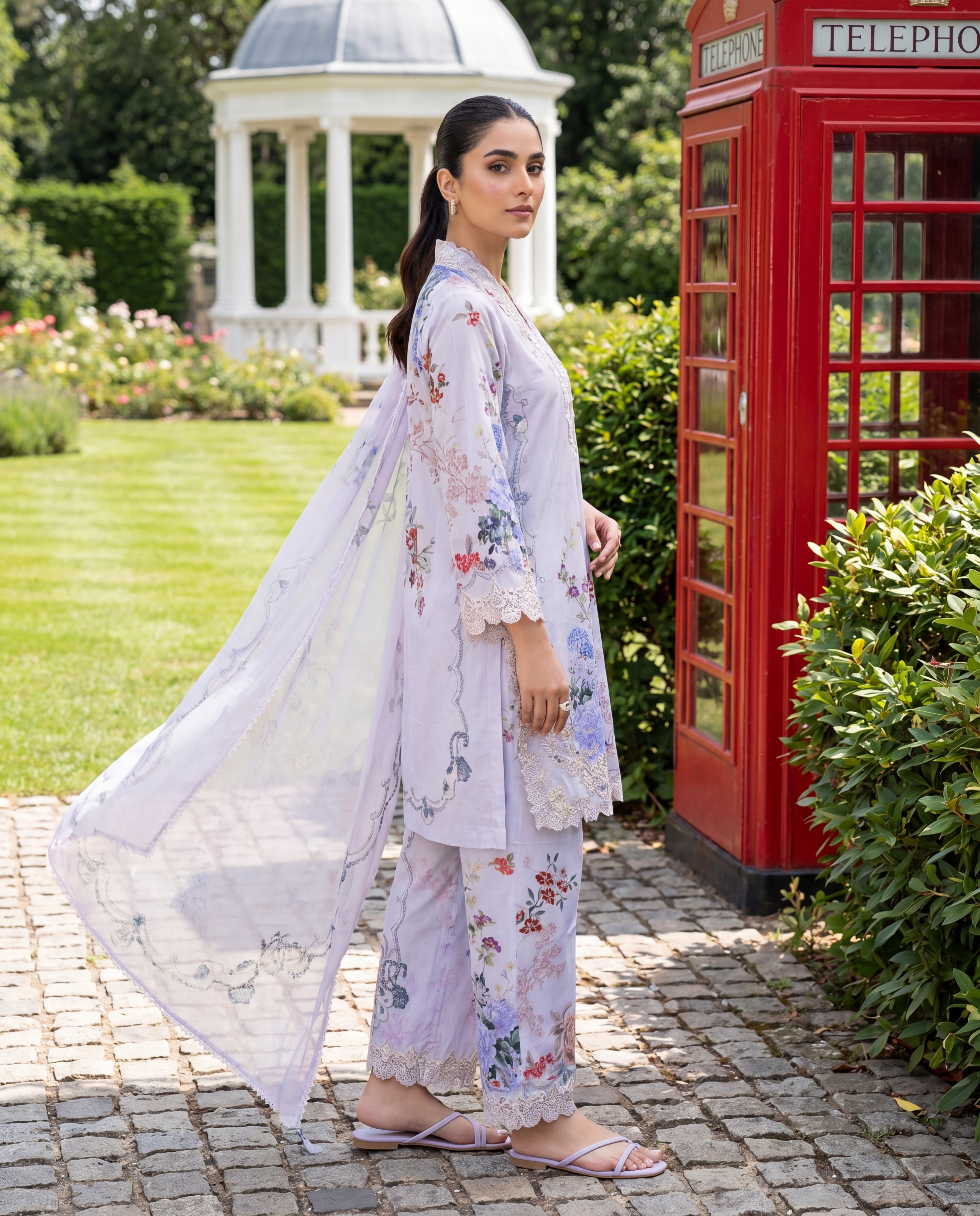 The Lilac Chateau (RTW 2PC)