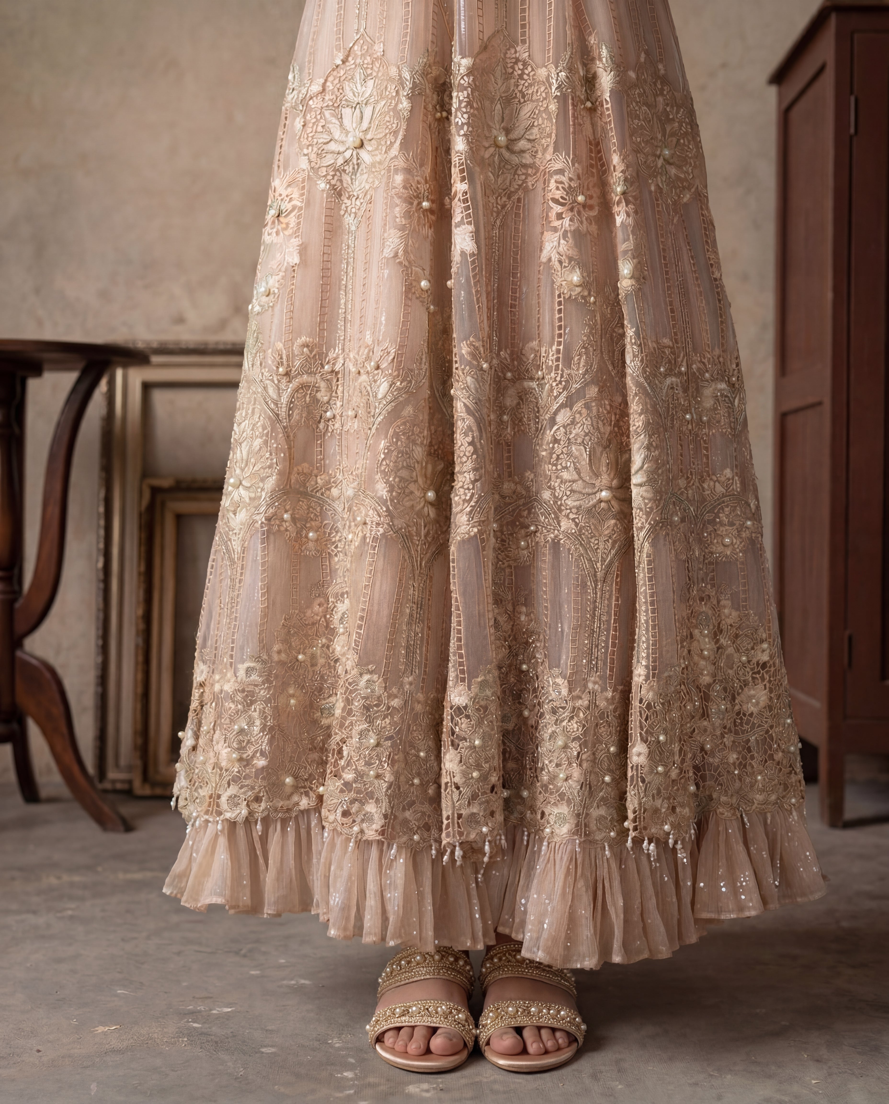 Zariya Champagne Pishwas