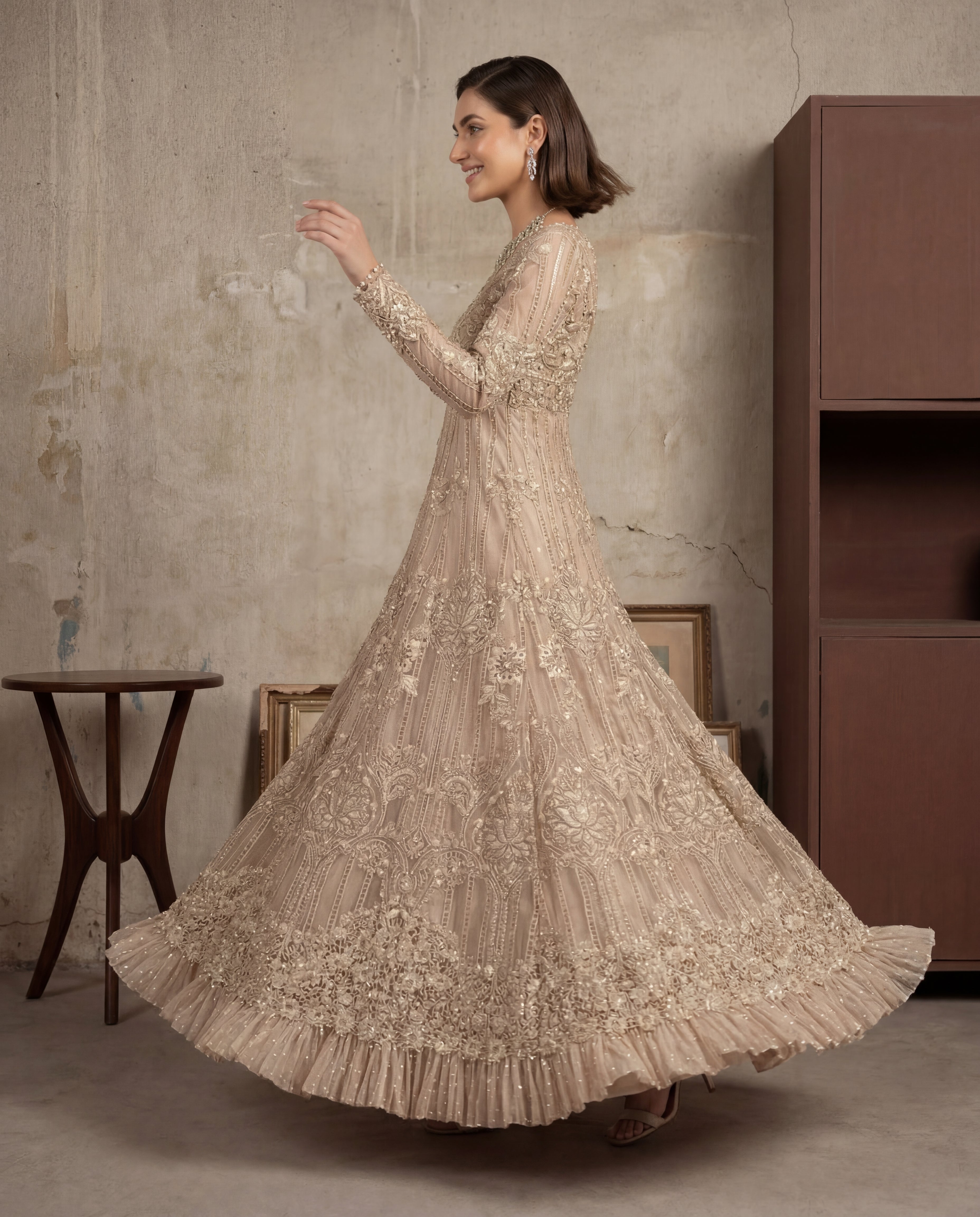 Zariya Champagne Pishwas