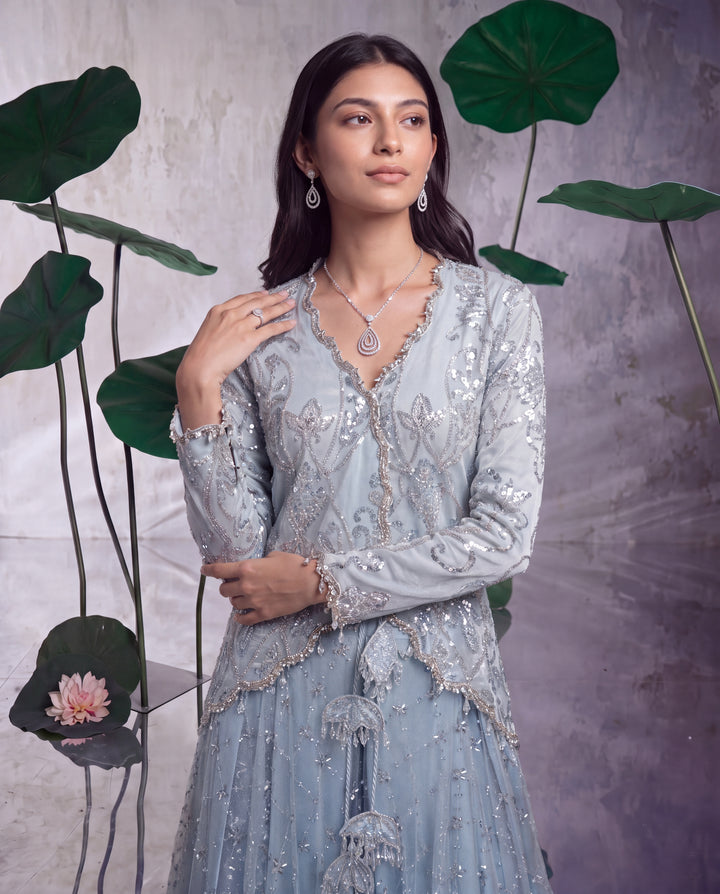 Unstitched Aylin