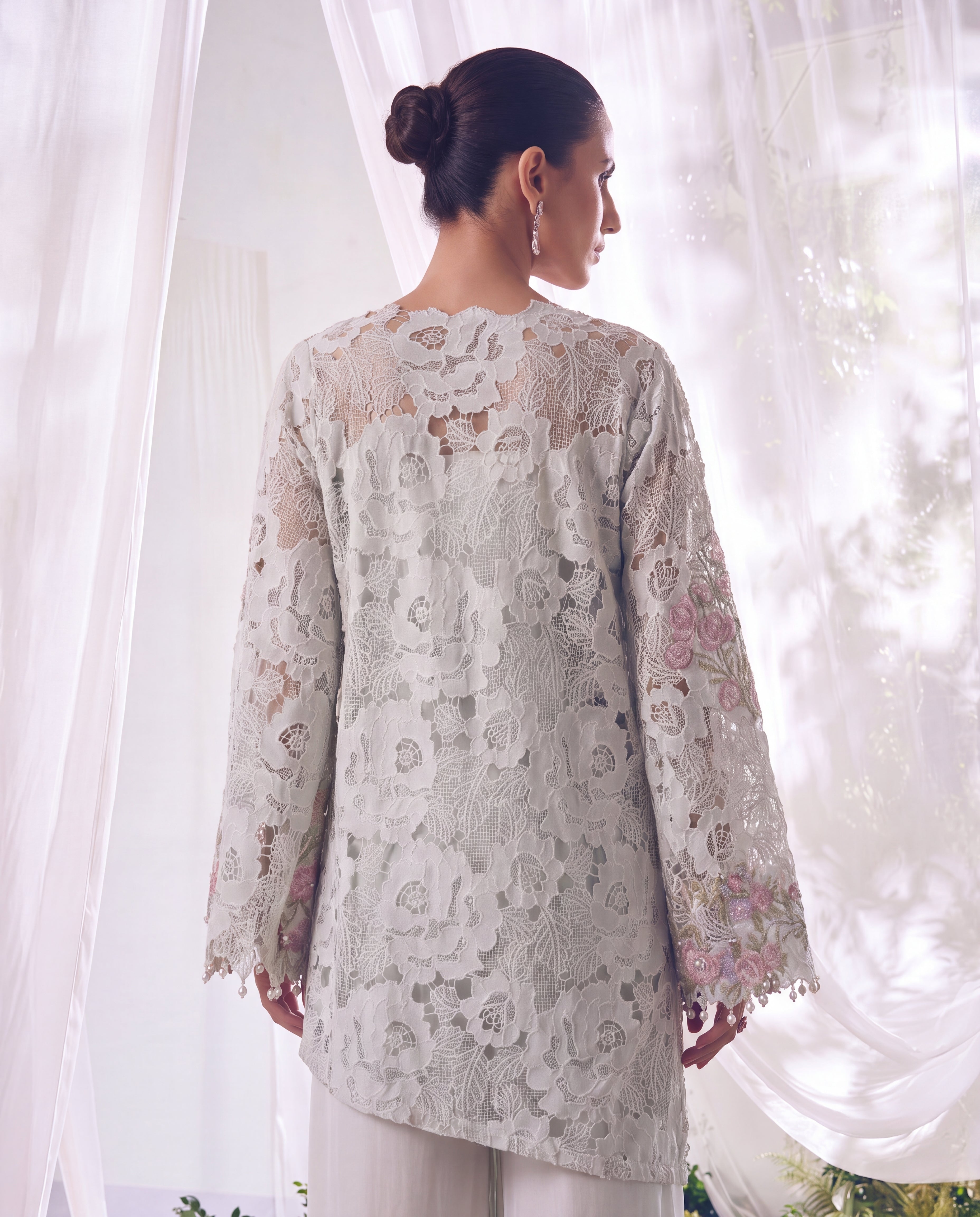 Ivory Bloom