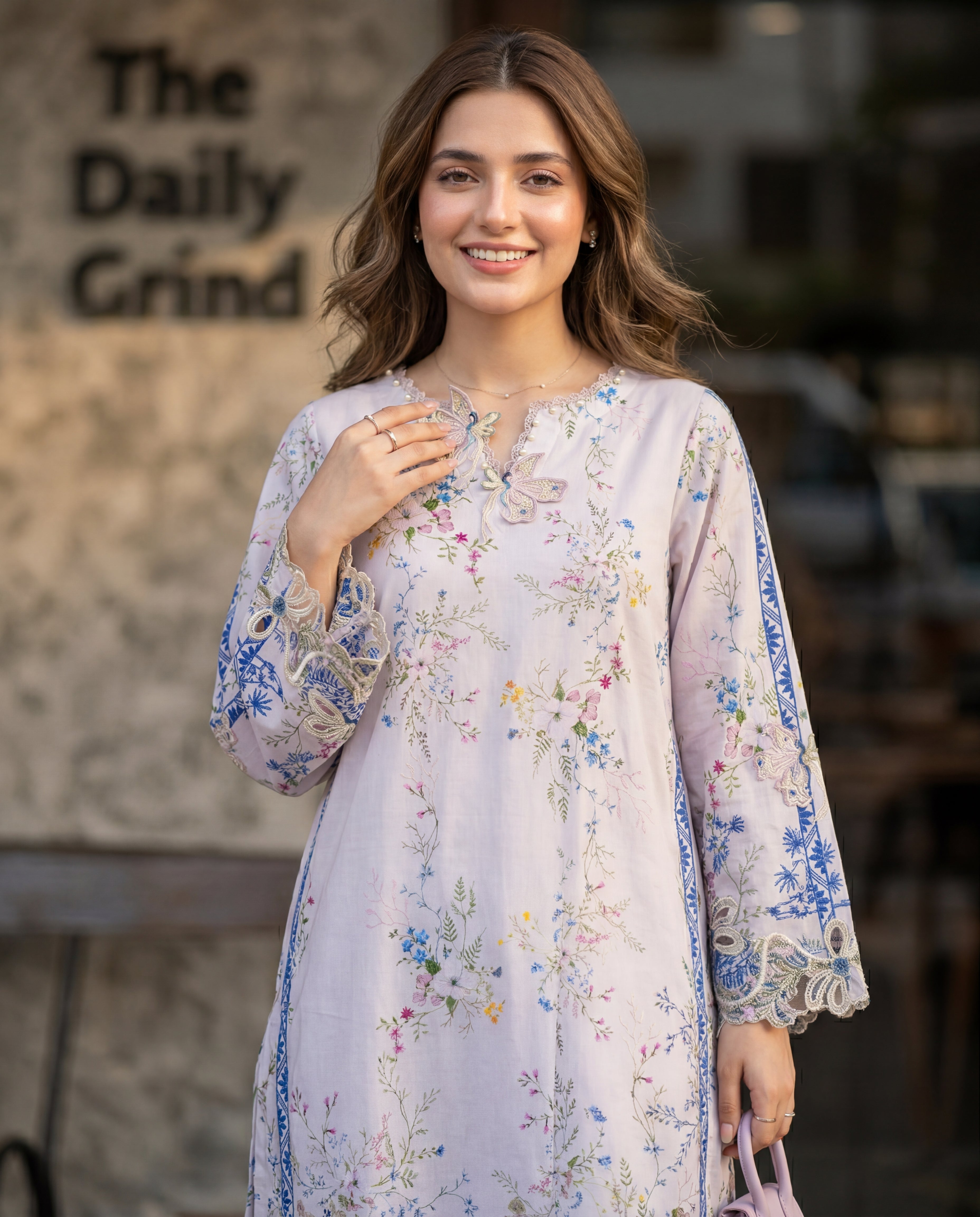 Azure Meadow (RTW 2PC)