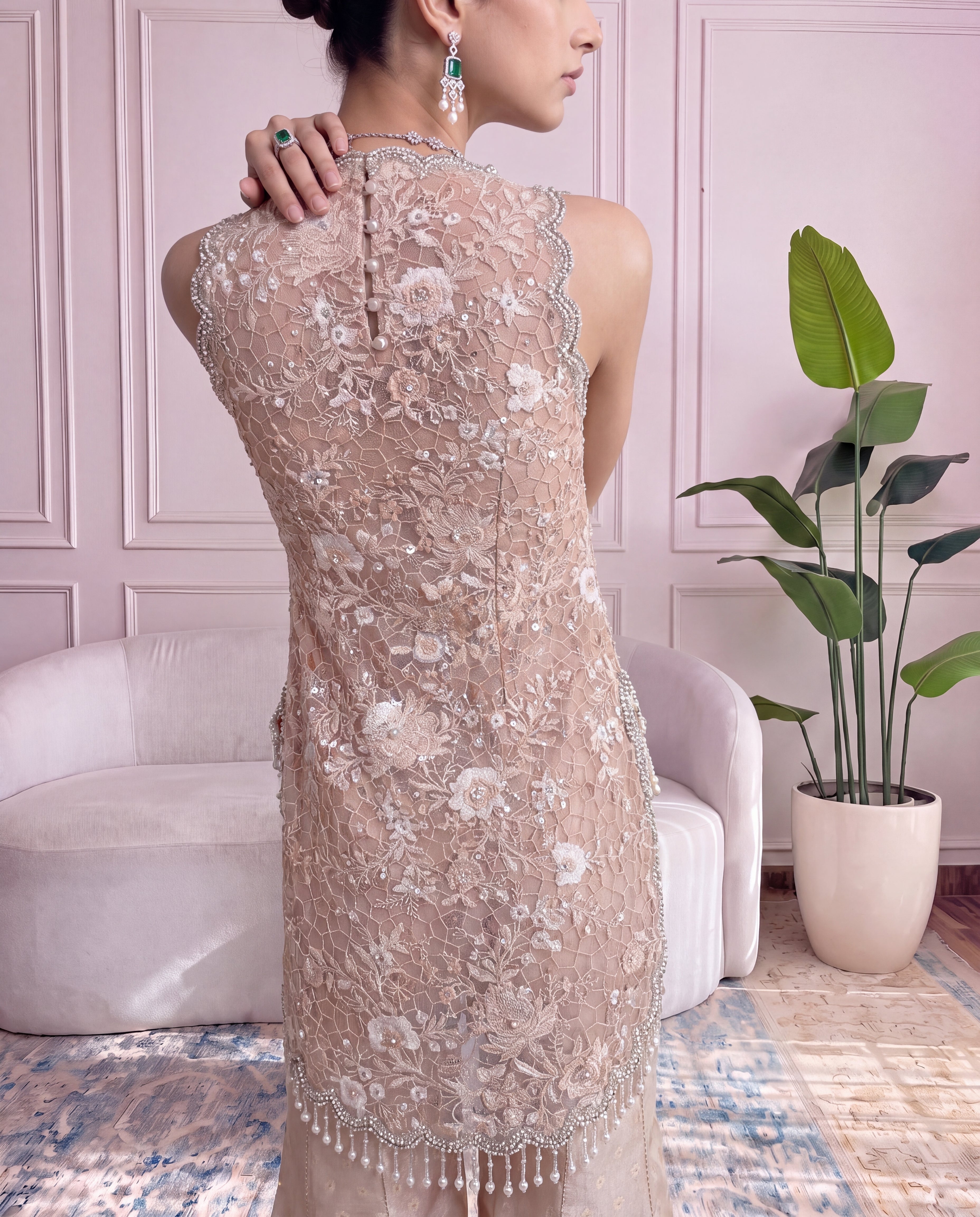 Unstitched Elara