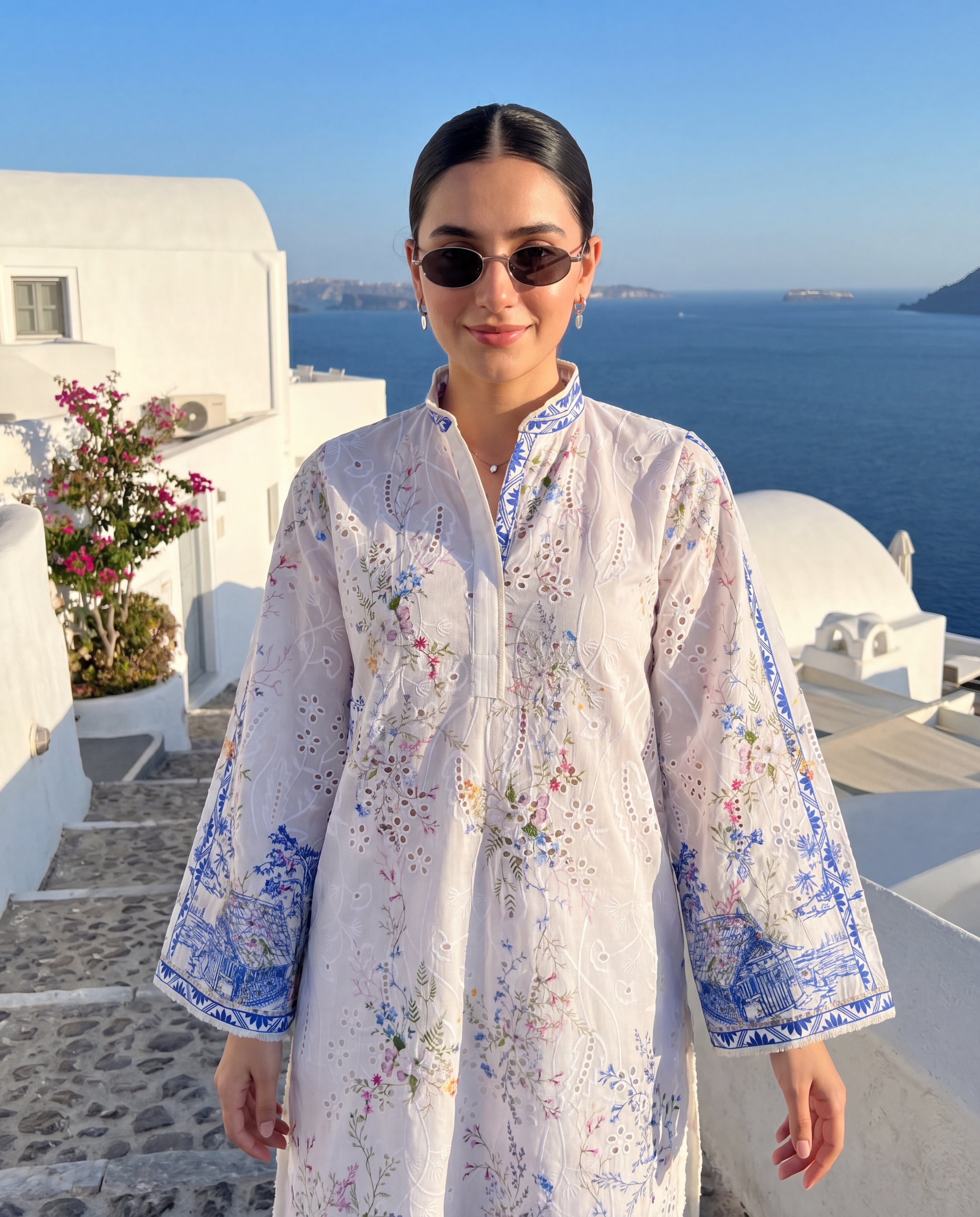 Cobalt Flora Eyelet Set