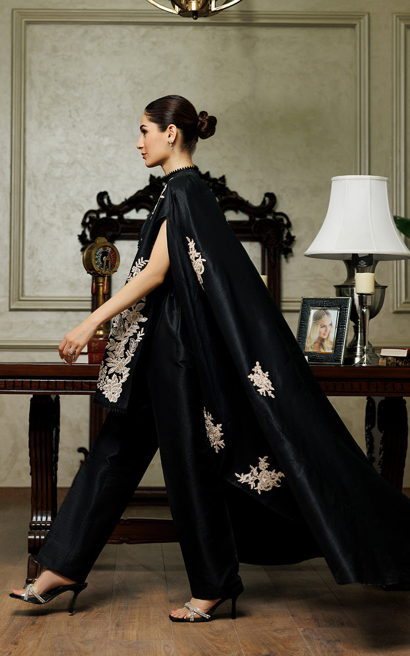 Embroidered Cape With Trouser
